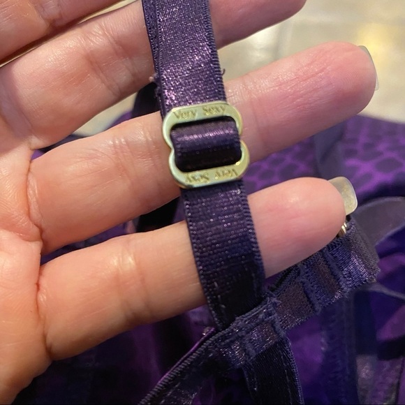 VICTORIA’S SECRET Purple Very Sexy Pattern Sheer Slip Dress Size Small - Picture 7 of 10